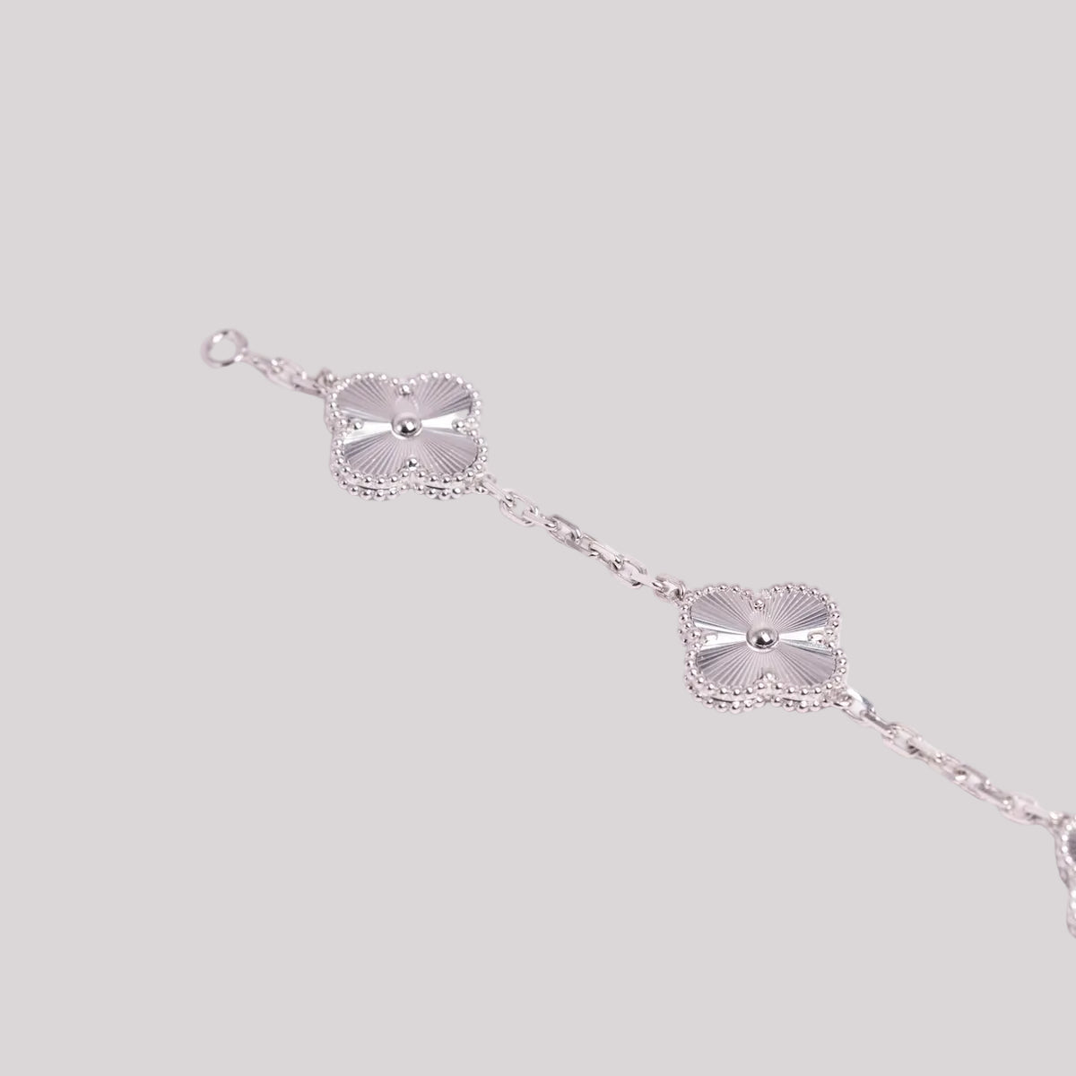 White Gold Clover Bracelet